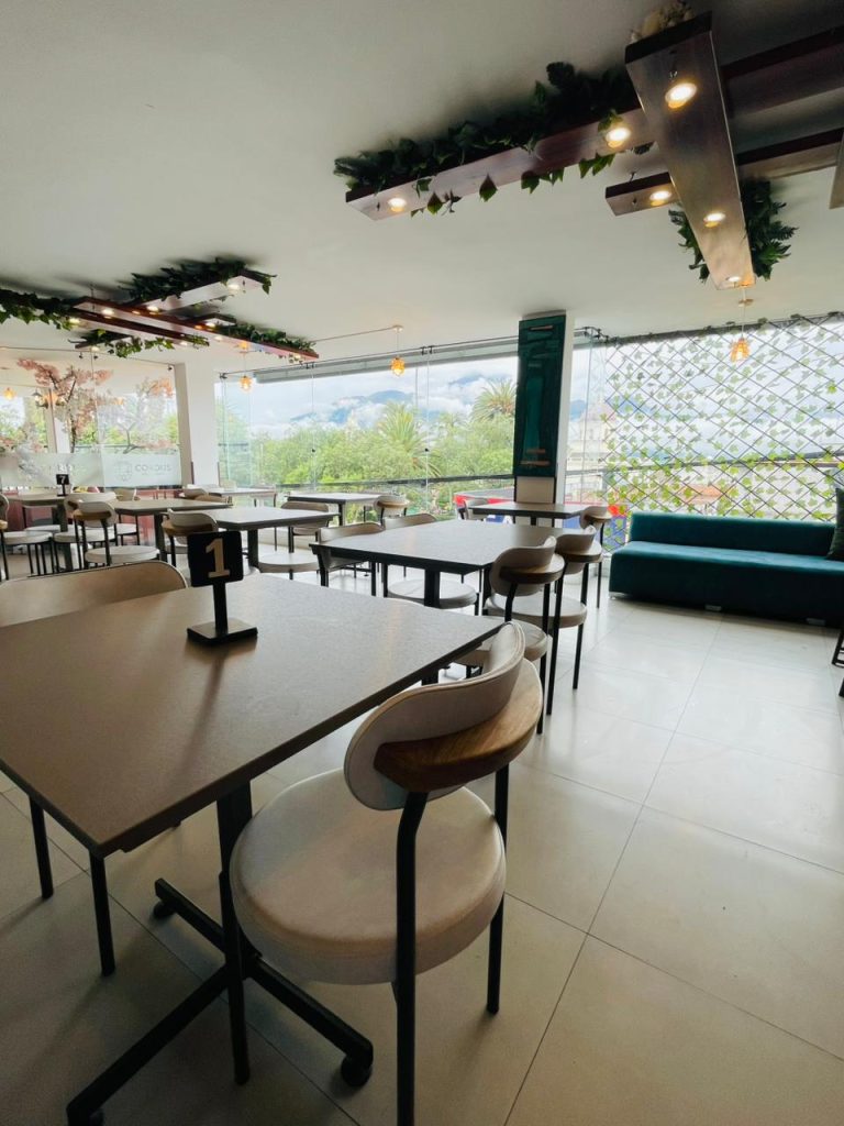 atuntaqui-restaurant-familiar-cordus-imbabura-ecuador-eventos